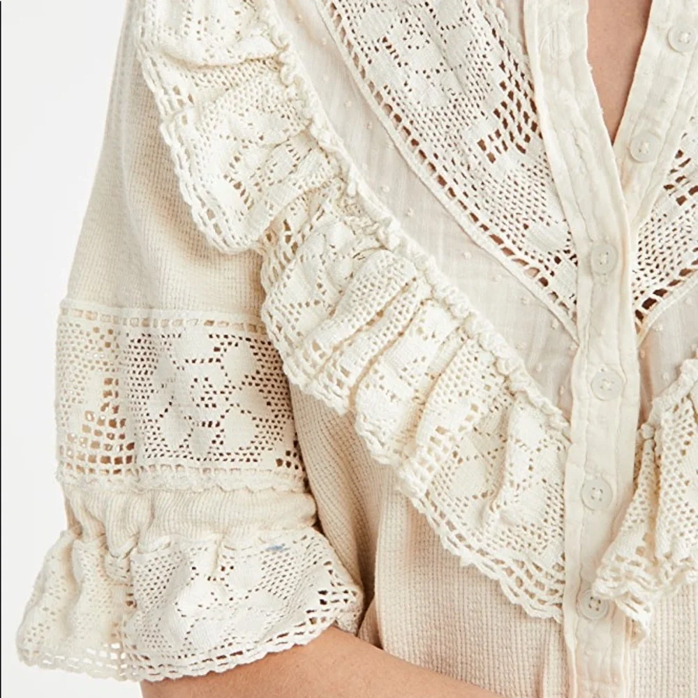 🅢🅐🅛🅔 Free People Walk In the Park Grey Blouse 👚 Ruffled Top Puff sleeve - Picture 4 of 11